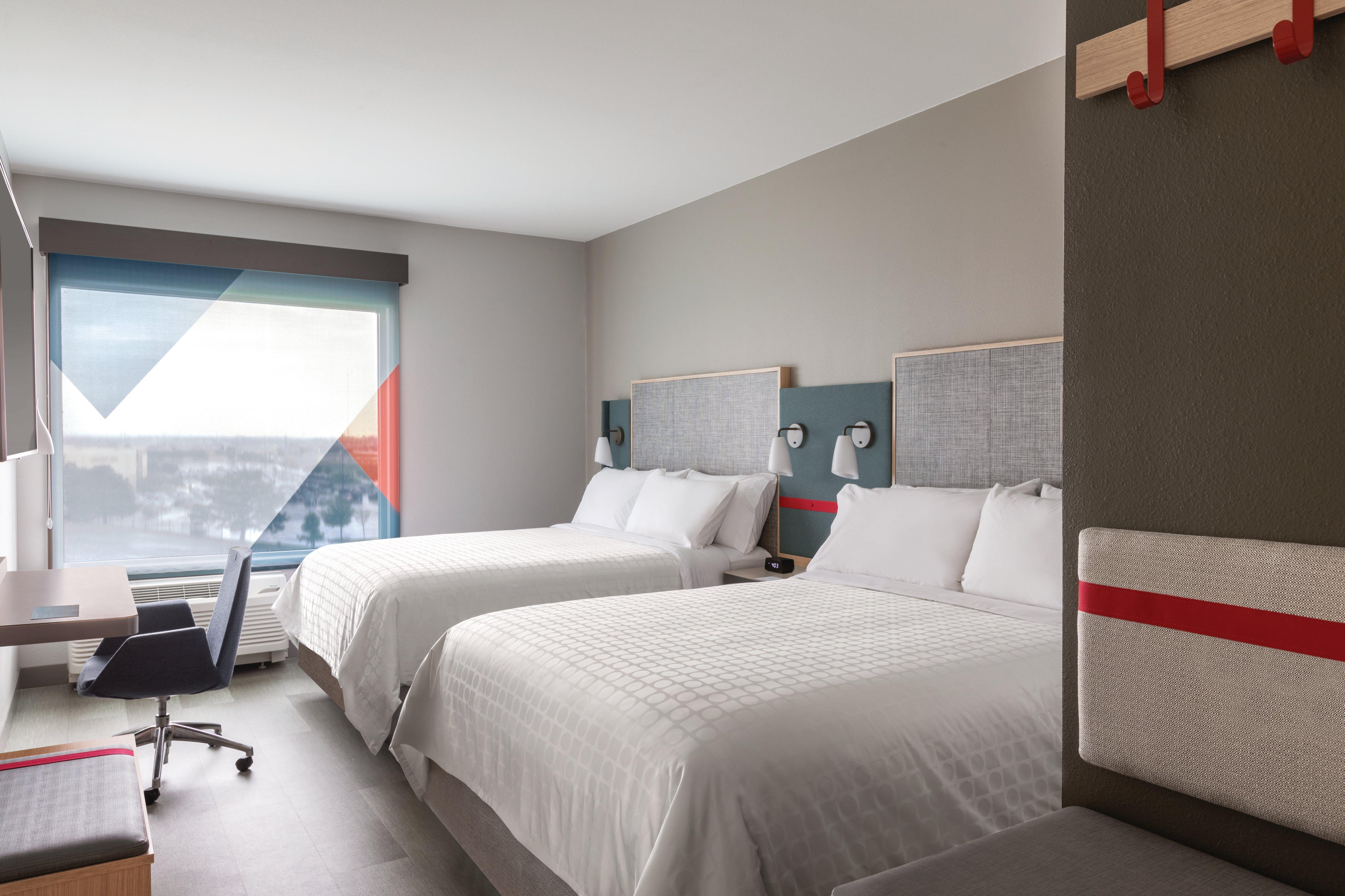 Avid Hotels - Beaumont By Ihg Екстериор снимка